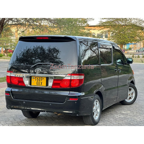 TOYOTA ALPHARD - 3/4