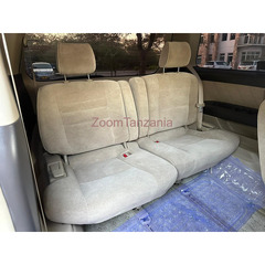 TOYOTA ALPHARD - 4