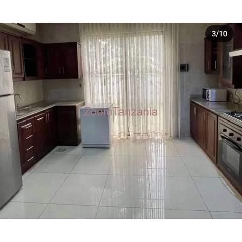 4bdrm compound house/villa for rent oyster bay - 1/4