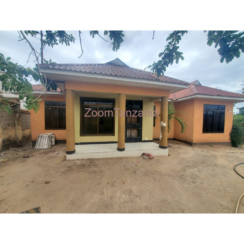 House for sale Madale Mwisho - 3/4