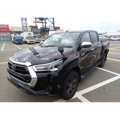 CLEAN USED LHD 2020 TOYOTA HILUX CAB - 3