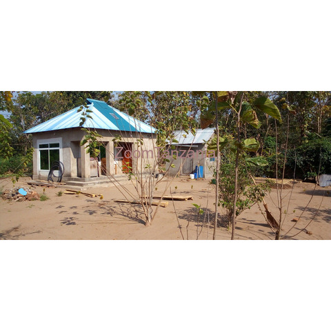 Beach plot for sale - 3/4