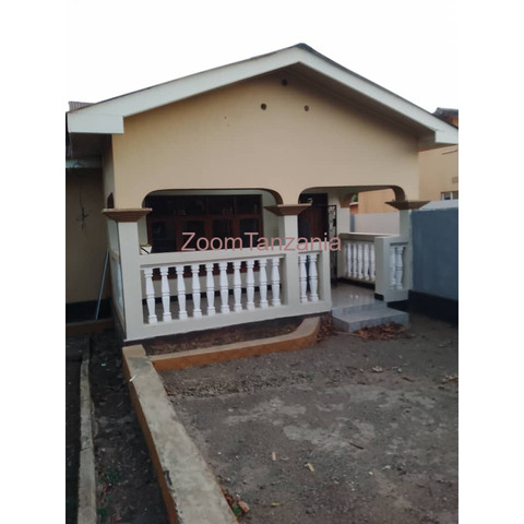 3BEDROOM HOUSE FOR RENT IN NJIRO - 1/4