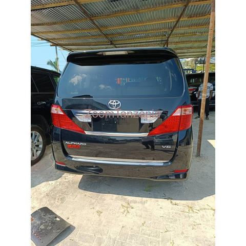 Toyota Alphard for sale model 2009 - 3/4