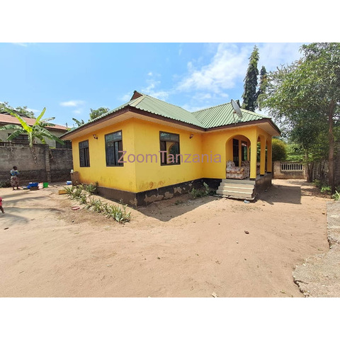 House for sale Mbezi Mwisho - 2/4