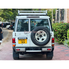 2015 Toyota Landcruiser LX HARDTOP - 3