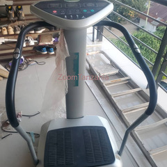 FULL BODY EXERCISING VIBRATOR MACHINE