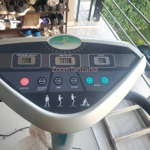 FULL BODY EXERCISING VIBRATOR MACHINE - 2/3