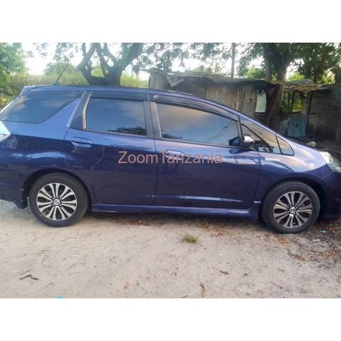 HONDA FIT HYBRID INAUZWA - 4/4