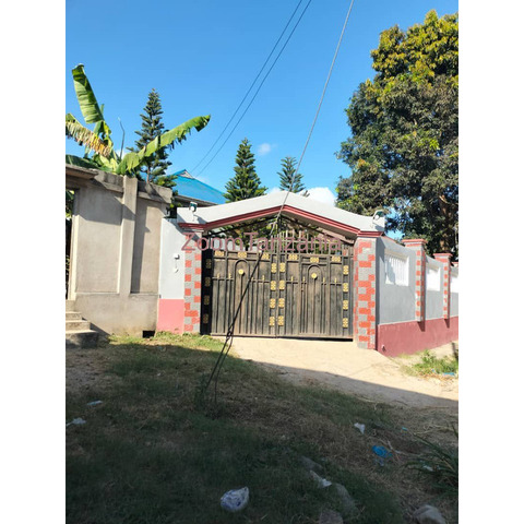 HOUSE FOR SALE GOBA MATOSA - 4/4