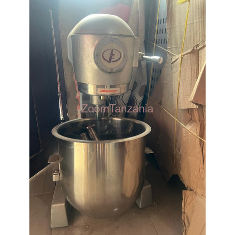 Luxury gas oven n mixer - 2/2