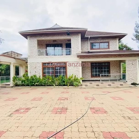 5BEDROOM HOUSE FOR RENT AT BURKA AREA,ARUSHA-TANZANIA - 2/4