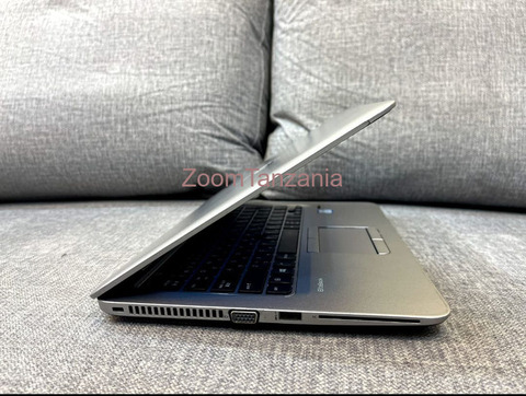 HP EliteBook 820 G3 - 5/6