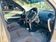 2005 Toyota Ist Cc 1490