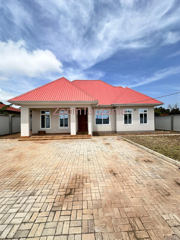 HOUSE FOR SALE MBWENI MALINDI - 5/6