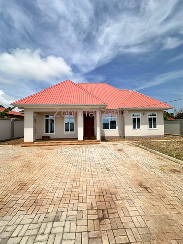 HOUSE FOR SALE MBWENI MALINDI - 6/6