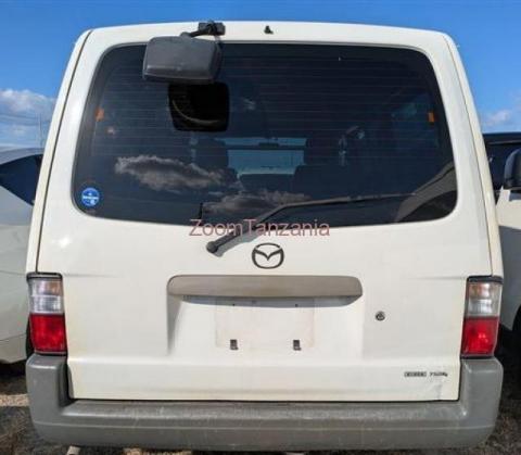 Mazda Bongo Van - 3/6