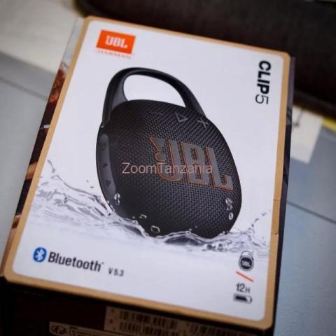 JBL Clip 5 - Ultra-Portable, Waterproof Bluetooth Speaker with Rich Sound & 10-Hour Battery" - 2/2