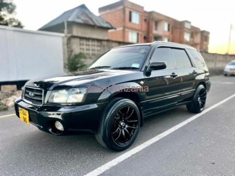 SUBARU FORESTER - 2/6