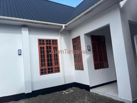 3BEDROOM HOUSE FOR RENT IN USA RIVER-ARUSHA, ARUSHA-TANZANIA - 4/4