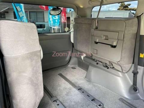 TOYOTA : ALPHARD 2006 - 6/6